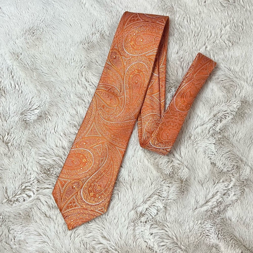 Modern Orange Tie